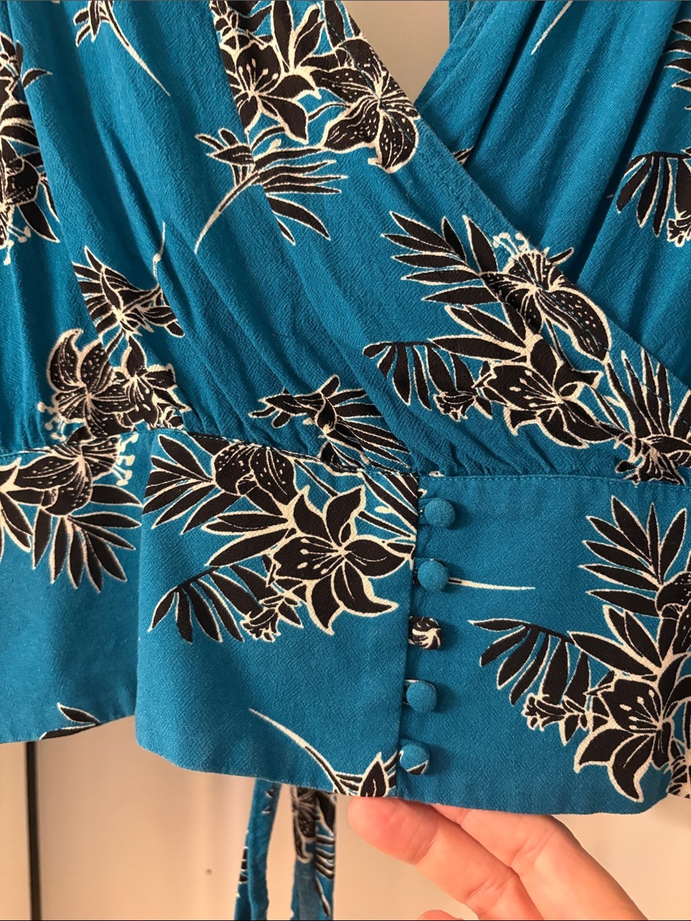 Express Teal Floral Wrap Blouse - Picture 4 of 5